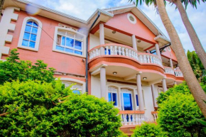 Diplomat Apartments